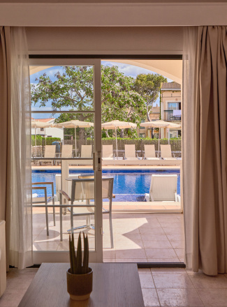 Zafiromenorca Aptprivilegelivingroom