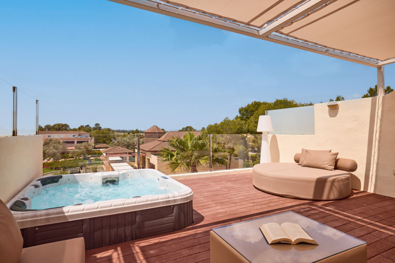 View of The Best Luxury Suites With Private Pools in Las Vegas