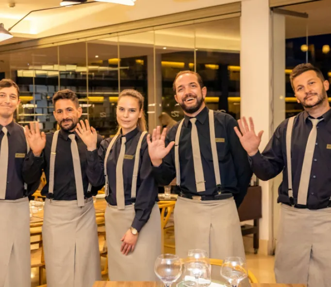 Zafiropalacepalmanova Lifestyle Wetbar