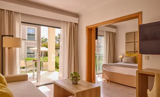 Zafiromenorca Onebedroomprivategardensuite